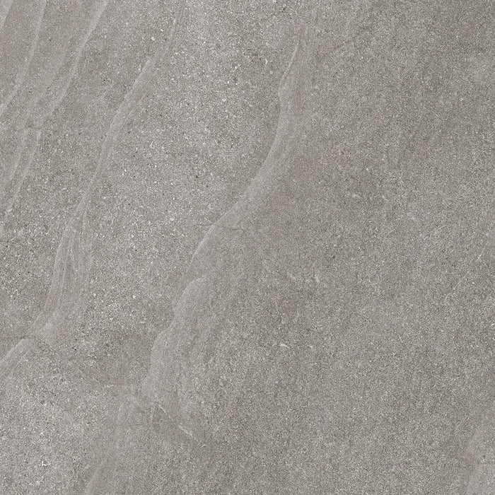 Dettaglio piastrella in gres porcellanato effetto pietra naturale scandinava della Collezione Nordic Stone di Ceramica Settecento, colore Grey 60x60