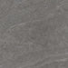 Dettaglio piastrella in gres porcellanato effetto pietra naturale scandinava della Collezione Nordic Stone di Ceramica Settecento, colore Anthracite 60x60