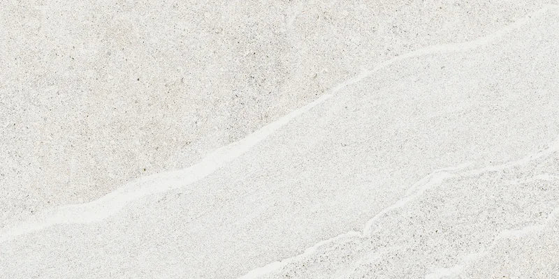 Dettaglio piastrella in gres porcellanato effetto pietra naturale scandinava della Collezione Nordic Stone di Ceramica Settecento, colore White 30x60