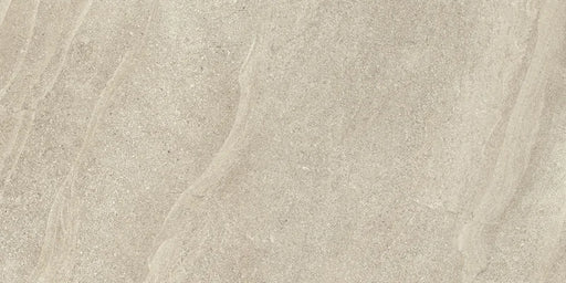 Dettaglio piastrella in gres porcellanato effetto pietra naturale scandinava della Collezione Nordic Stone di Ceramica Settecento, colore Sand 40x80