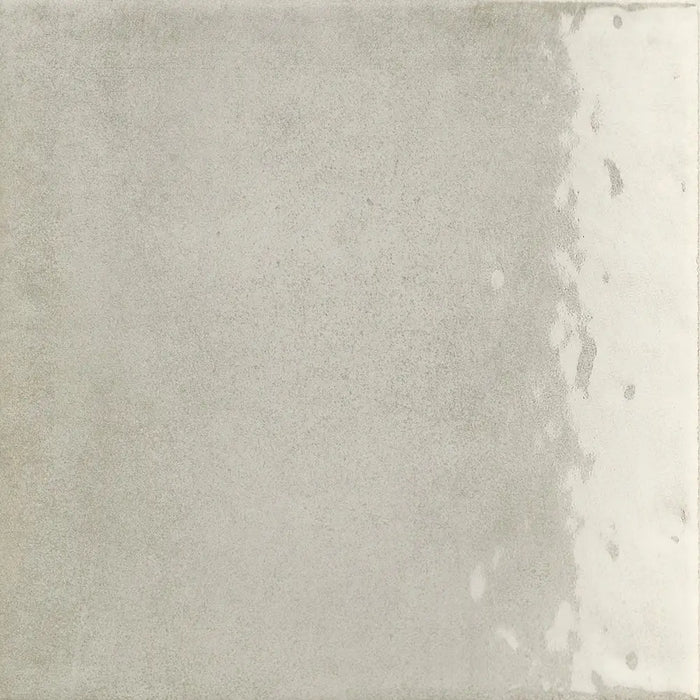 Dettaglio piastrella per rivestimento in gres porcellanato effetto mattoncino lucido Square 16,5x16,5 cm della collezione Oxida, colore Clay di Ceramica Settecento