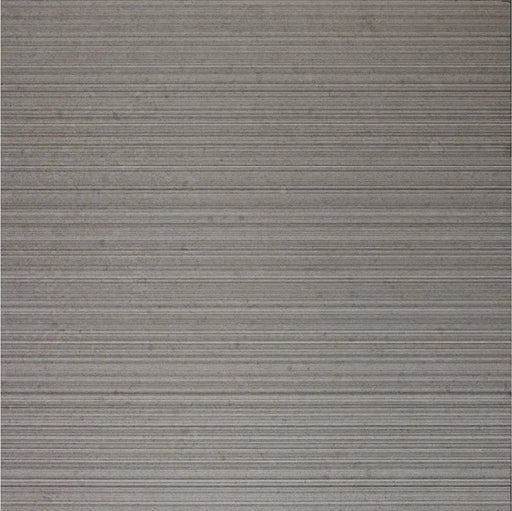 Piastrella per rivestimenti in gres porcellanato effetto pietra rigata, formato 60x60 cm, colore antracite, Otto Fango Graffio di 41zero42