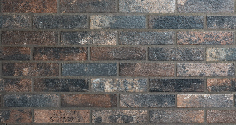 Posato piastrelle per pavimento e rivestimento in gres porcellanato effetto mattoncino opaco 6x25 cm della collezione Bristol, colore Dark di Ceramica Rondine