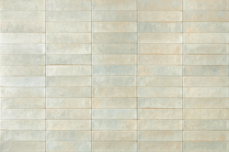 Dettaglio piastrella con rivestimento in gres porcellanato effetto mattoncino lucido 6x25 cm della collezione Noho, colore Sage di Ceramica Rondine