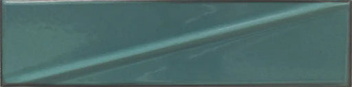 Dettaglio piastrella per rivestimento in ceramica effetto mattoncino Lucido 7,6x30,5 cm della collezione Pulse, colore Emerald di Ceramica Settecento