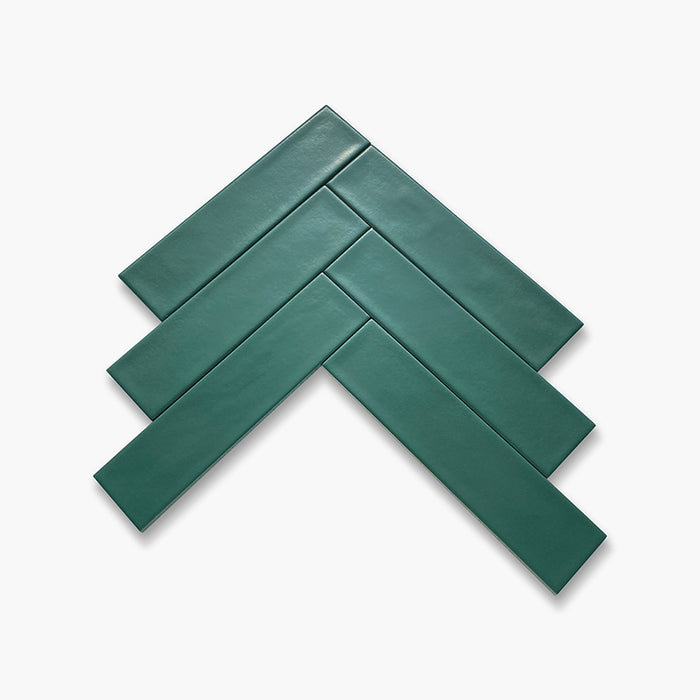 Foto Piastrella da pavimento e rivestimento in gres porcellanato serie paint di Self Style Keradom, colore Petrol formato 6x25 opaco 