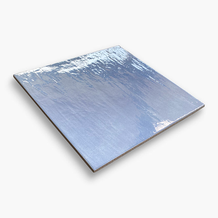 Foto Piastrella da pavimento e rivestimento in gres porcellanato serie Palinuro di Idea Ceramica, colore Azzurro 34X34