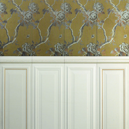 Dettaglio piastrella per rivestimento in gres porcellanato effetto decoro floreale 24x72 cm, collezione Park Avenue di Ceramica Settecento, colore Oro