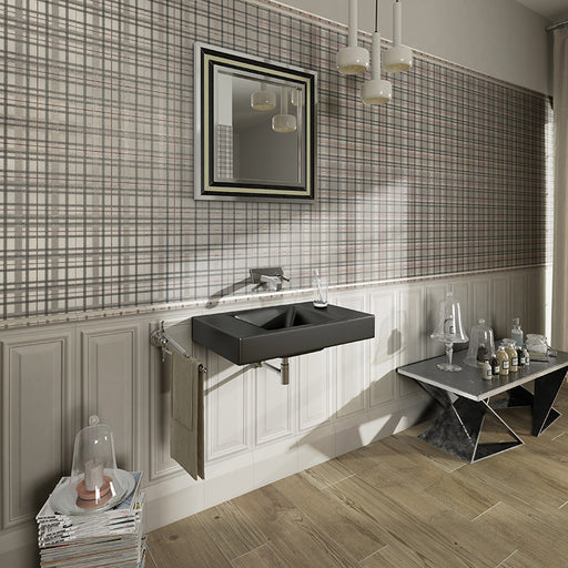 Dettaglio piastrella per rivestimento in gres porcellanato effetto boiserie 24x72 cm, collezione Park Avenue di Ceramica Settecento, colore Ivory