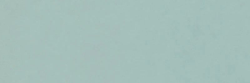 Dettaglio piastrella per pavimento e rivestimento in gres porcellanato effetto tinta unita opaco della collezione Pastelli di Alfalux, formato 30x90, colore Eucalipto