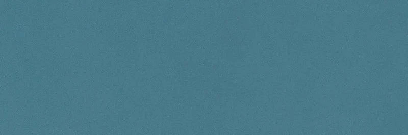 Dettaglio piastrella per pavimento e rivestimento in gres porcellanato effetto tinta unita opaco della collezione Pastelli di Alfalux, formato 30x90, colore Topazio