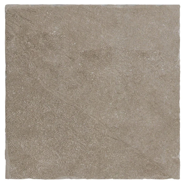 Dettaglio piastrella in gres porcellanato effetto pietra rustica della Collezione Proxi di Ceramica Settecento, colore Tortora 48x48