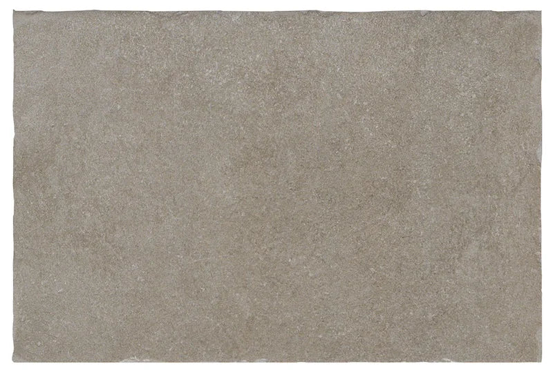 Dettaglio piastrella in gres porcellanato effetto pietra rustica della Collezione Proxi di Ceramica Settecento, colore Tortora 32x48
