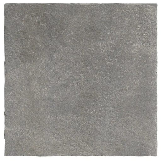 Dettaglio piastrella in gres porcellanato effetto pietra rustica della Collezione Proxi di Ceramica Settecento, colore Grigio 32x32