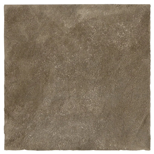 Dettaglio piastrella in gres porcellanato effetto pietra rustica della Collezione Proxi di Ceramica Settecento, colore Bruno 32x32
