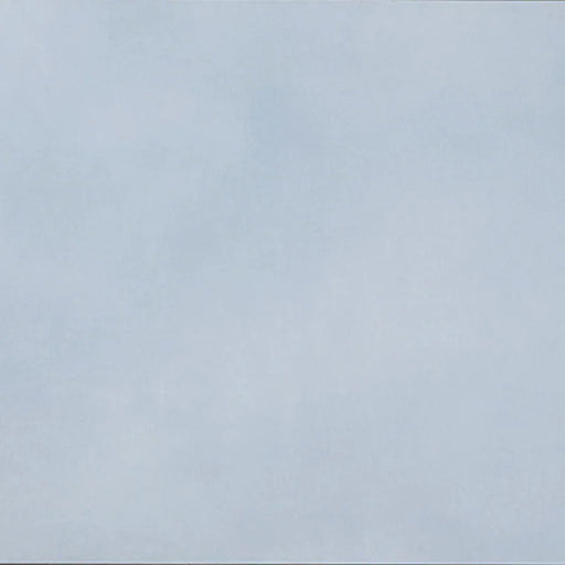 Dettaglio piastrella in gres porcellanato effetto cemento nuvolato della collezione R-Evolution di Casalgrande, formato 60x60 cm, colore Azure