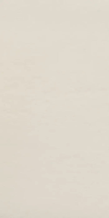 Dettaglio piastrella in gres orcellanato effetto cemento della collezione Riga di Settecento Ceramica, colore Clay45x90