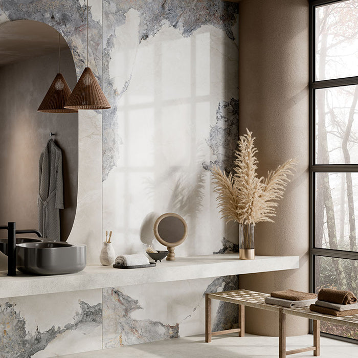 Dettaglio piastrella in gres porcellanato effetto marmo Opaco della collezione Invisible di Ceramica Rondine, formato 60x120, colore Ivory