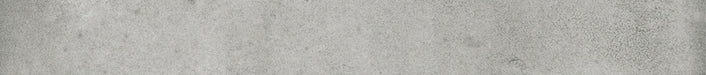 Dettaglio piastrella per pavimento e rivestimento in gres porcellanato effetto mattoncino opaco 4.8x45 cm della collezione Nolita, colore Silver di Ceramica Rondine
