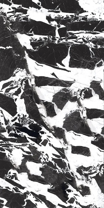 Piastrelle Supreme di 41zero42 in gres porcellanato effetto marmo bianco e nero 60x120 cm per pavimenti e rivestimenti moderni
