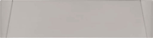 Dettaglio piastrella per rivestimento ceramico effetto mattoncino tridimensionale opaco 7,5x30 cm della collezione Skema, colore Matt Grey di Ceramica Settecento