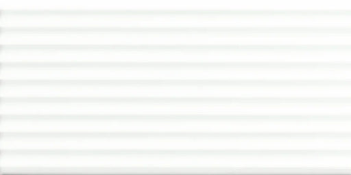 Dettaglio piastrella da rivestimento in pasta bianca effetto rigato a rilievo della collezione Sketches di Ceramica settecento, formato 10x20 cm, colore Bright White Hor 2