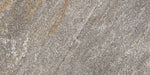 Dettaglio piastrella in gres porcellanato effetto pietra naturale quarzite della Collezione Stonequartz di Alfalux, formato 30x60 rettificato, colore Grigio