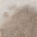 Dettaglio piastrella per pavimento e rivestimento in gres porcellanato effetto pietra ardesia. Collezione Ardesie di Ceramica Rondine, formato 60x60, Taupe