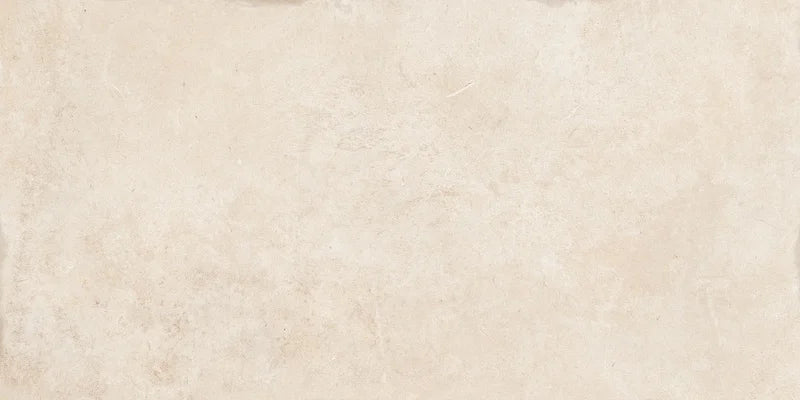 Piastrella in gres porcellanato effetto pietra leccese della collezione Terre d'Otranto di Ceramica Rondine, formato 30x60 cm con bordo naturale, colore Blend