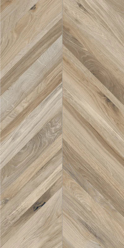 Piastrella per pavimento e rivestimento in gres porcellanato effetto legno posato a spina di pesce della collezione Timeless di Ceramica Rondine, formato 60x120 cm, colore Greige Chevron