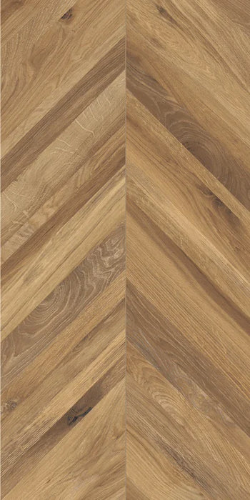 Piastrella per pavimento e rivestimento in gres porcellanato effetto legno posato a spina di pesce della collezione Timeless di Ceramica Rondine, formato 60x120 cm, colore Nut Chevron