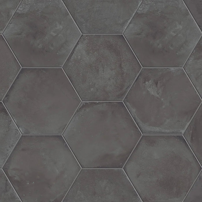 Dettaglio Piastrella da pavimento e rivestimento in gres porcellanato serie Terra di Marca Corona, effetto cotto, formato esagonale 25x21.6 cm, Colore Nero Esagona