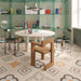 Soggiorno con pavimento in gres porcellanato effetto mosaico, formato 120x120 cm, colore avorio, verde e nero, Two Decoro 02 di 41zero42