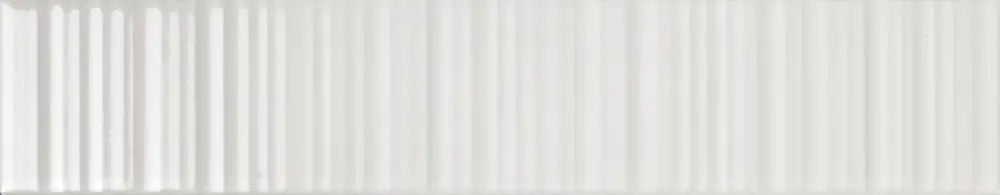 Dettaglio piastrella per rivestimento in gres porcellanato effetto mattoncino Lucido 4,5x23 cm della collezione Vibrant, colore White di Ceramica Settecento