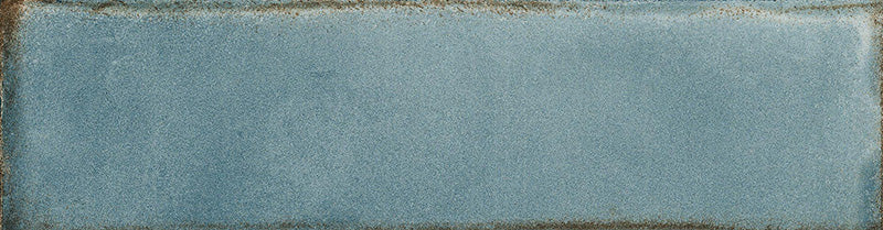 Dettaglio piastrella per rivestimento in gres porcellanato effetto mattoncino della collezione Uptown di Ceramica Valsecchia, formato 7.5x30, colore Water