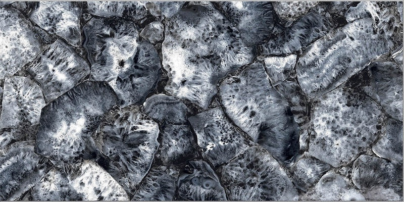 Dettaglio piastrella per pavimento e rivestimento in gres porcellanato effetto fondale marino. Collezione Swimming Sea di Ceramica Valsecchia, formato 15x30, Reef Dark