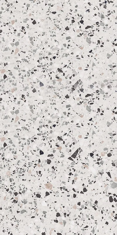 Dettaglio piastrella in gres porcellanato effetto graniglia e marmetta per esterni. Collezione Venexia di Alfalux, formato 60x120 cm, colore Giudecca Avorio con marmette grigie, bianche, nere e beige