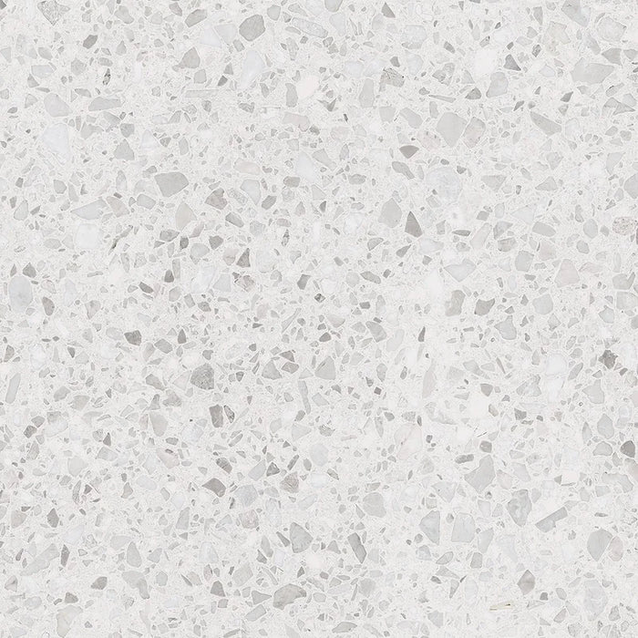 Dettaglio piastrella in gres porcellanato effetto graniglia e marmetta. Collezione Venexia di Alfalux, formato 60x60 cm, colore Rialto bianco con marmette grigie e avorio