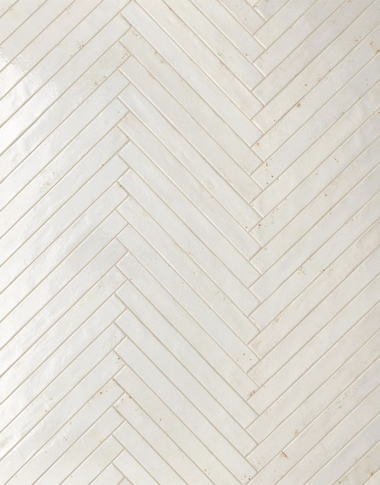 Dettaglio posato piastrella per pavimento e rivestimento in gres porcellanato effetto mattoncino lucido 4.8x45 cm della collezione Colors Brick, colore White di Ceramica Rondine