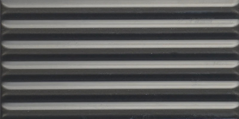 Rivestimento in gres porcellanato 3D lucido a rilievo effetto mattoncino 7,5x15 cm Black, Collezione Wigwag di 41zero42