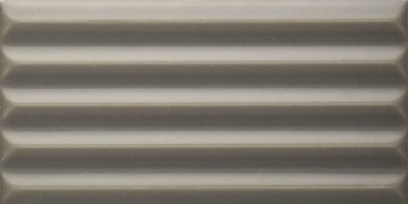 Rivestimento in gres porcellanato 3D lucido a rilievo effetto mattoncino 7,5x15 cm Mud, Collezione Wigwag di 41zero42