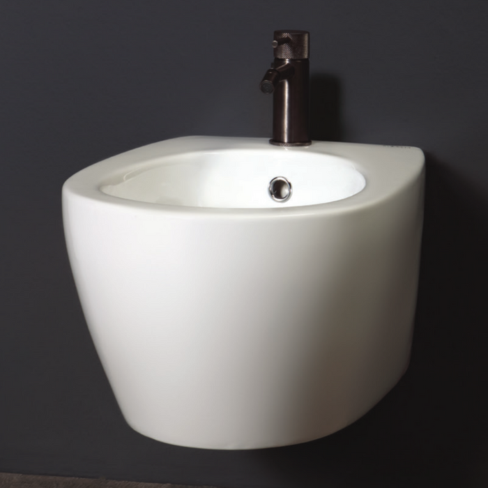 Amleto - Set sanitari sospesi senza Brida con coprivaso avvolgente