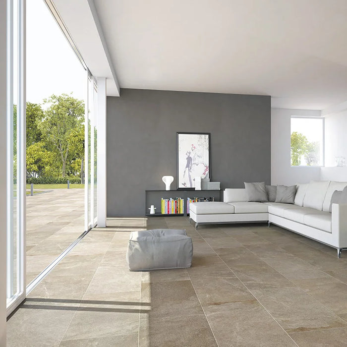 Villa moderna con pavimento in gres porcellanato effetto pietra naturale quarzite della Collezione Amazzonia, formato 45x90 rettificato, colore Dragon Green