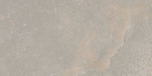 Dettaglio piastrella in gres porcellanato effetto pietra naturale quarzite della Collezione Amazzonia, formato 45x90 rettificato, colore Dragon Green