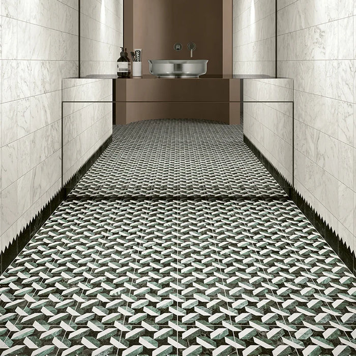 Dettaglio Bagno moderno con pavimento e rivestimento in gres serie Dandy di 41zero42, effetto marmo intarsiato opaco, formato 18x18 cm, Colore Chain