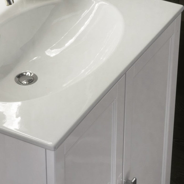 composizione mobili bagno classici Ricordi, serie diamante di compab, con due ante bianche e lavabo in ceramica bianca in stile classico