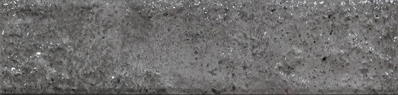 Dettaglio piastrella con colori pastello, collezione Coccio di Keradom formato Brick colore Carbone 6x25