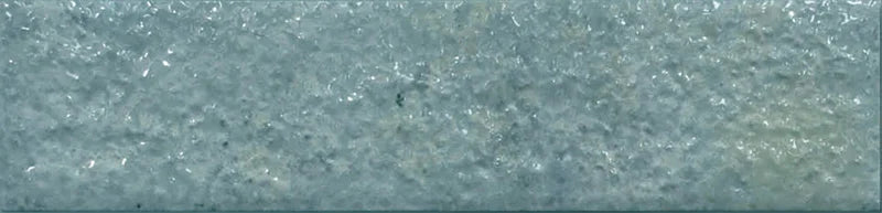 Dettaglio piastrella con colori pastello, collezione Coccio di Keradom formato Brick colore Cielo 6x25