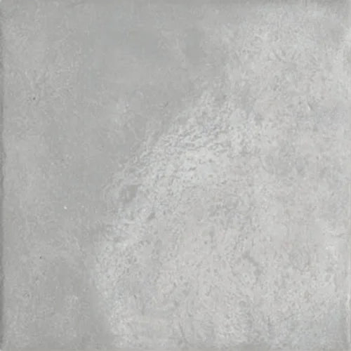 Dettaglio piastrelle in gres effetto cotto moderno, collezione Coccio di Keradom, formato 25x25, colore Nebbia