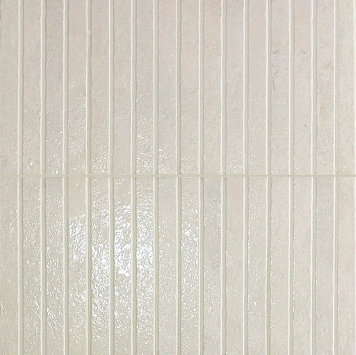 Dettaglio piastrella con colori pastello, collezione Coccio di Keradom formato kitkat colore Sabbia 12.5x25